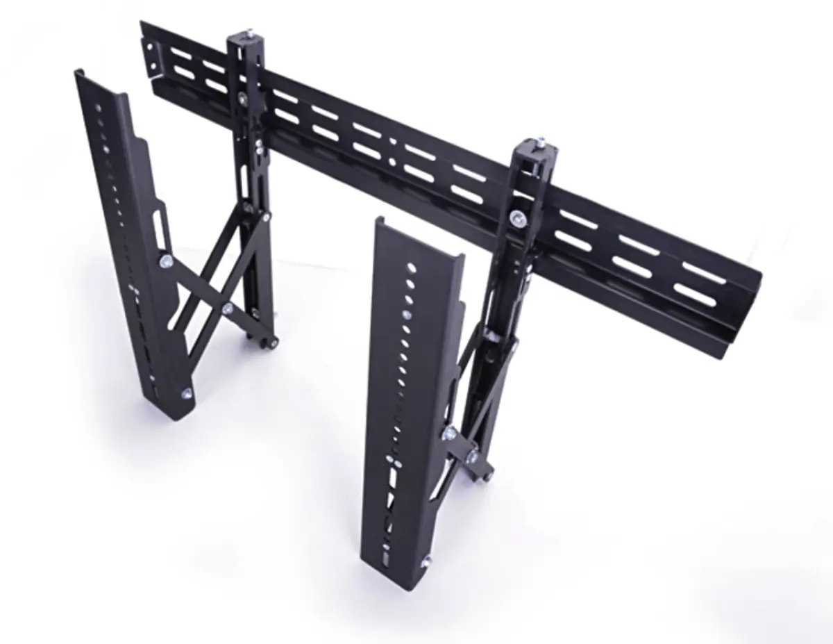 M Public Video Wall Mount Push